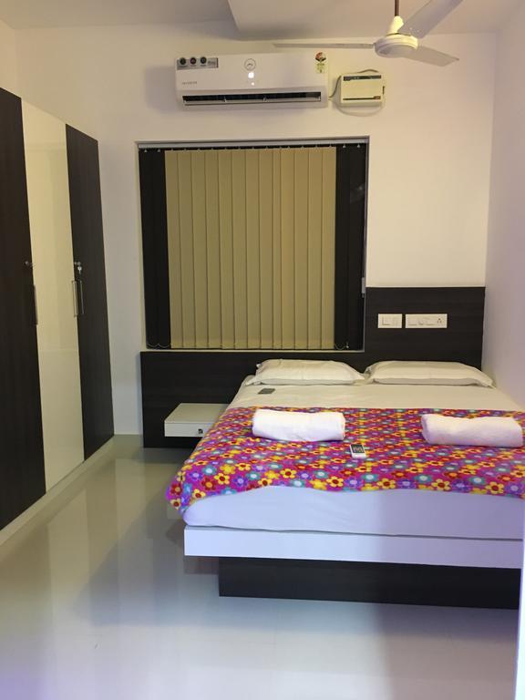 Rams Guest House Near Lulu Mall Thiruvananthapuram Ngoại thất bức ảnh