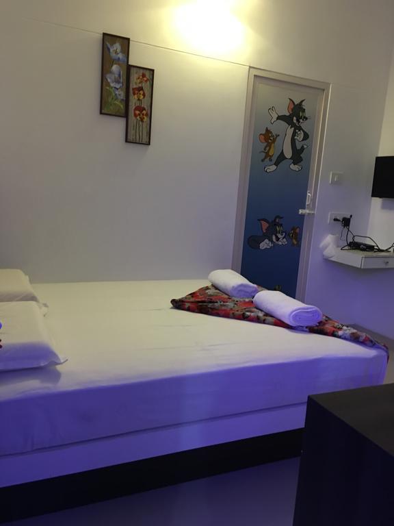 Rams Guest House Near Lulu Mall Thiruvananthapuram Ngoại thất bức ảnh